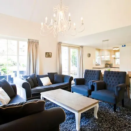Sleeps 8 Pool Wifi T644070 * ביקברחן